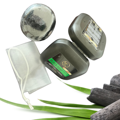 Schwarze Seife mit Bambuskohle 