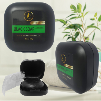 Schwarze Seife mit Bambuskohle 